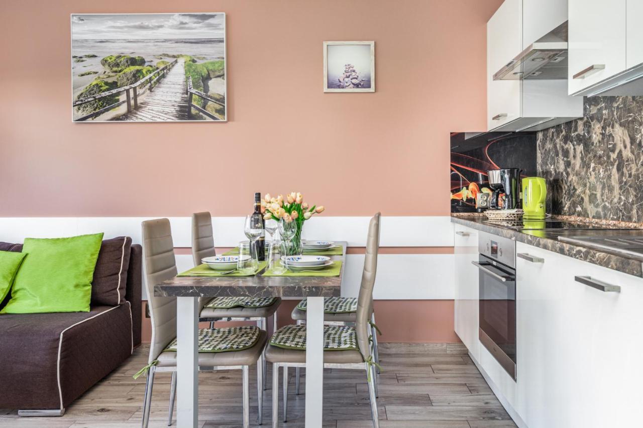 Apartamenty Polnocna By Noclegi Renters Darlowo Exterior photo
